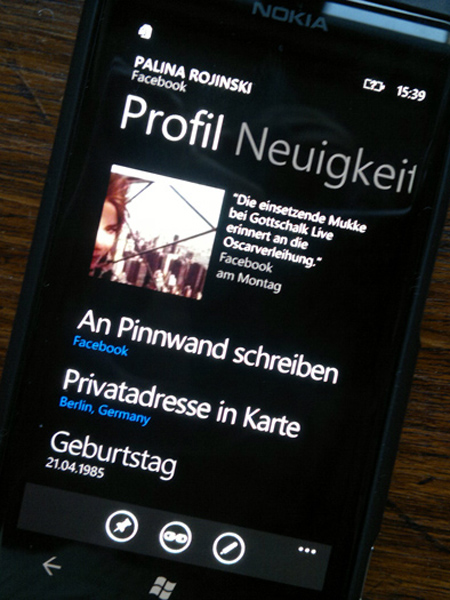 Mit dem Nokia Lumia 800 durch Schrift und Bild 250120122291 Mit dem Nokia Lumia 800 durch Schrift und Bild
